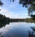 Im Naturschutzgebiet gibt es auch einen Baggersee.